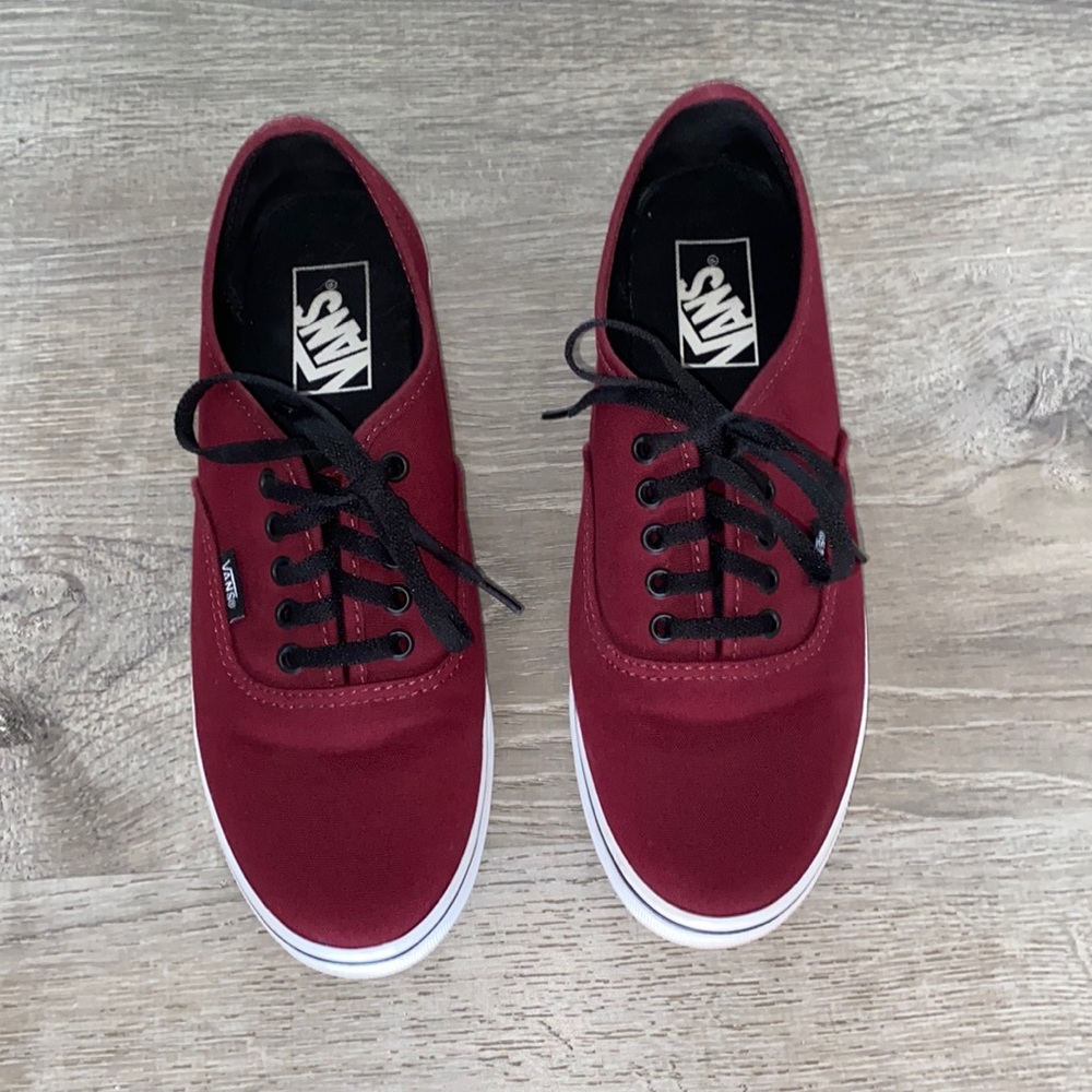 SOLD | Vans Burgundy & Black men’s 6 1/2 women’s 8 - Picture 1 of 5